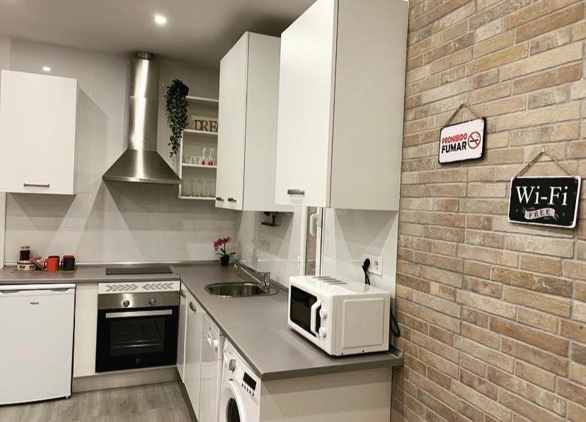 Apartamento Vip III En Madrid Centro Apartment ภายนอก รูปภาพ